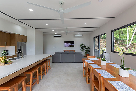 Full Kitchen 3